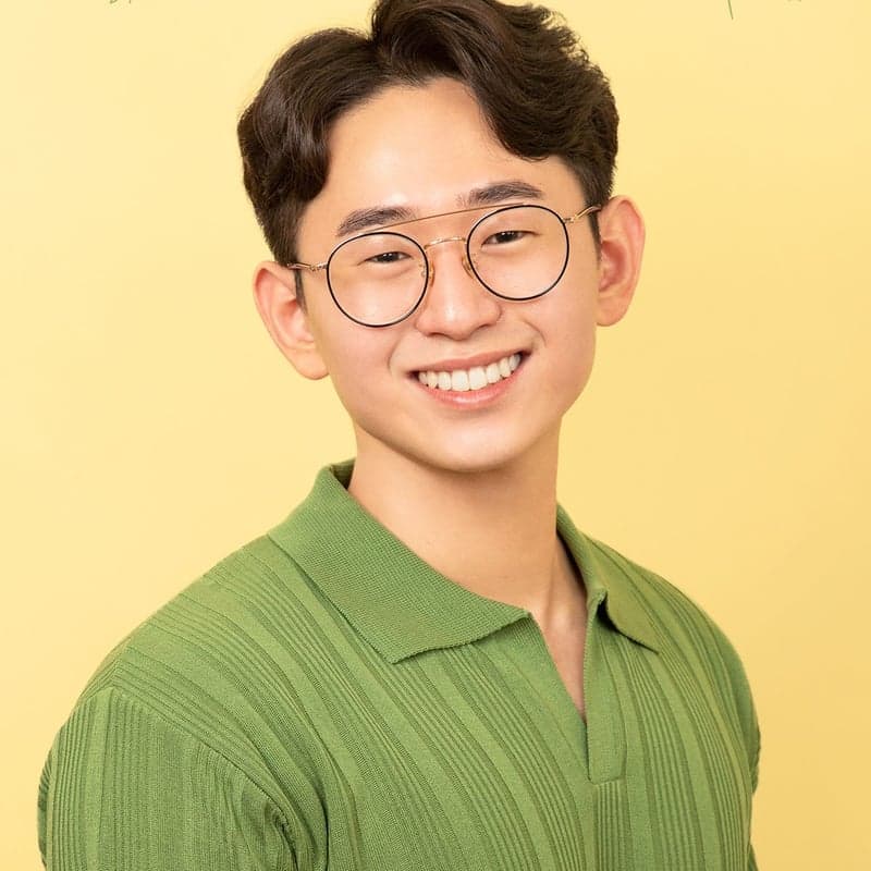 Headshot of Josh Kim