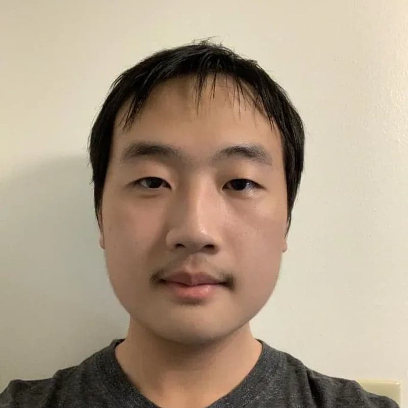 Headshot of Zheng Xing